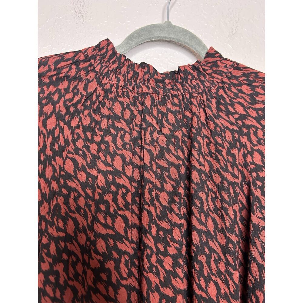 Garnet Hill Red Black Mock Neck Animal Print Long Sleeve Blouse Size Medium - Picture 10 of 11